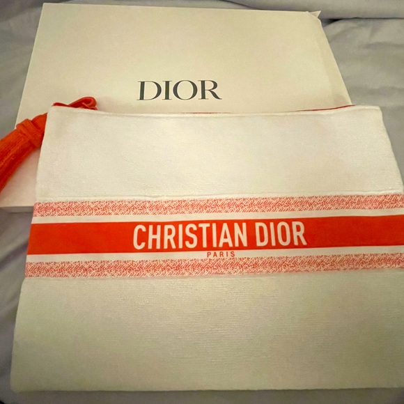 Dior clutch - Picture 1 of 4